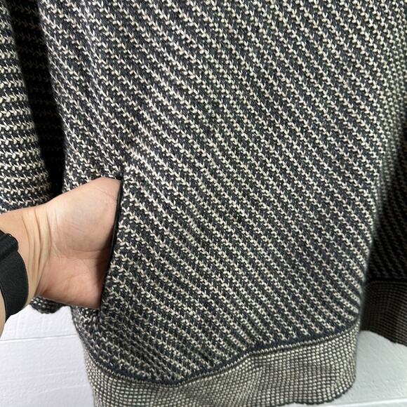 ROMEO + JULIET Blue Tan Knitted Turtleneck Batwing Short Sleeve Sweater Size S/M - Picture 7 of 13